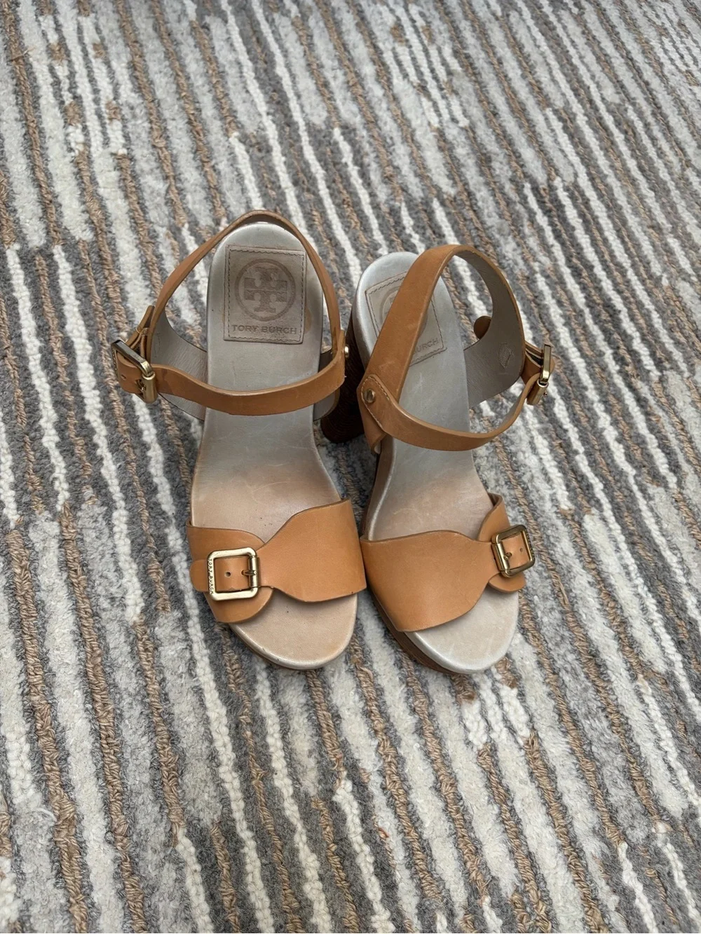 Tory Burch Tan Leather Platform Heeled Sandals – Size 7.5